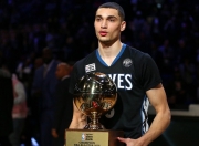 开云在线赛事平台-西甲国家德比之夜，斯通斯发挥堪称完美，铸就后防中流砥柱