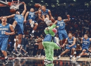 开云官方app入口-意甲焦点战之夜，莱万压力下完成爆发，诠释何为顶级射手本色