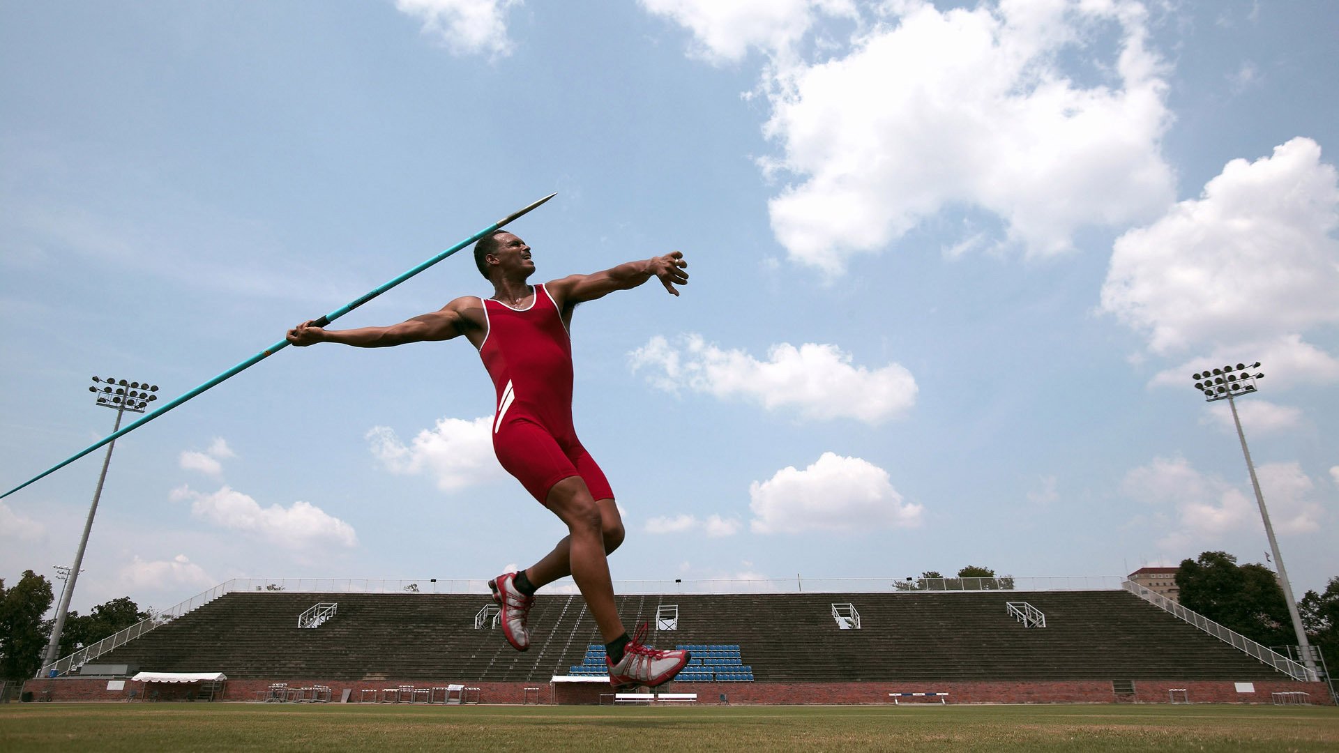 当狼群撕裂撕裂之城，塔图姆的稳定，映照篮球世界的唯一真理